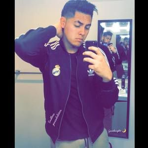 Meet your Posher, Phillip